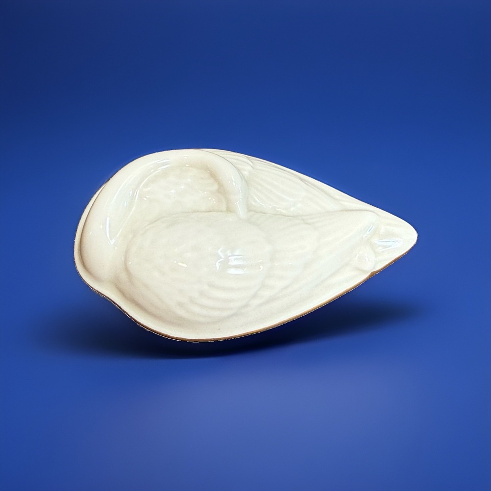 Vintage Lenox Cream Porcelain Sleeping Swan Trinket Box 24K Gold Trim USA 4.5"